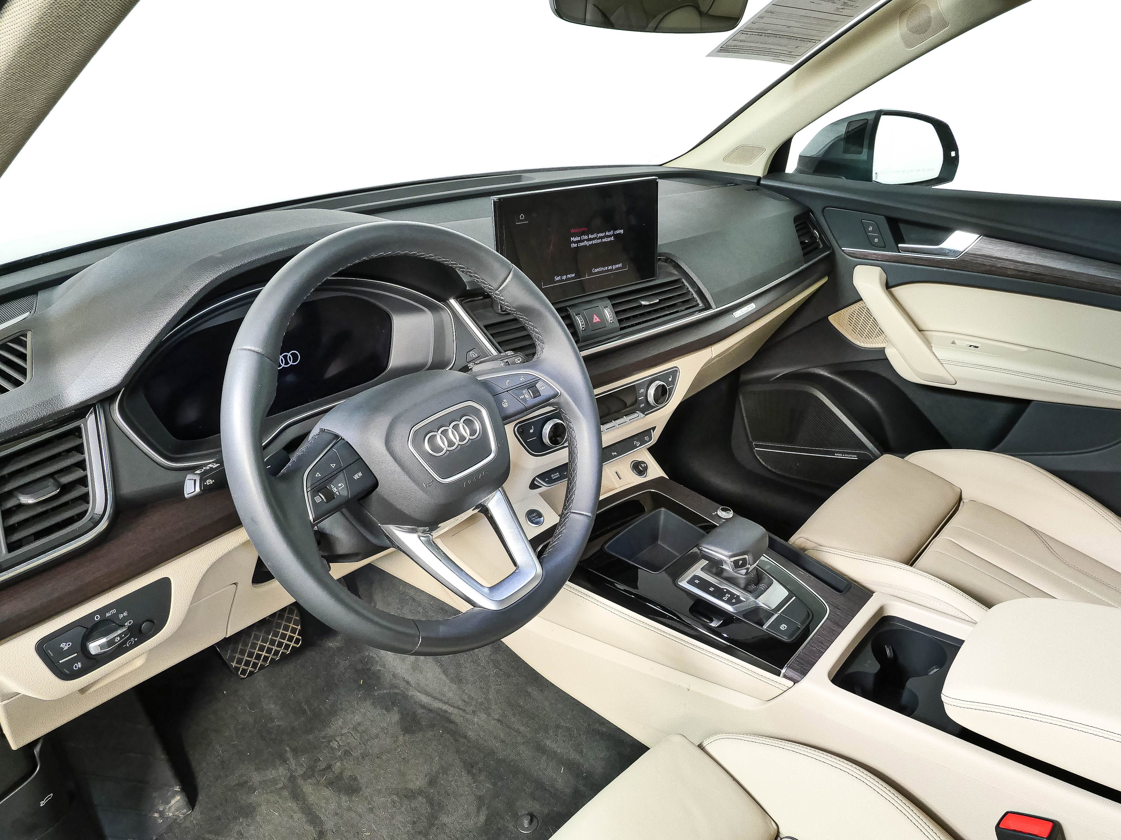Used 2023 Audi Q5 e Premium Plus w/ Premium Plus Package AWD/4WD image 4