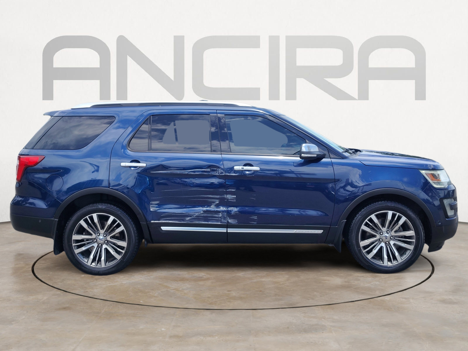 Used 2017 Ford Explorer Platinum AWD/4WD image 14