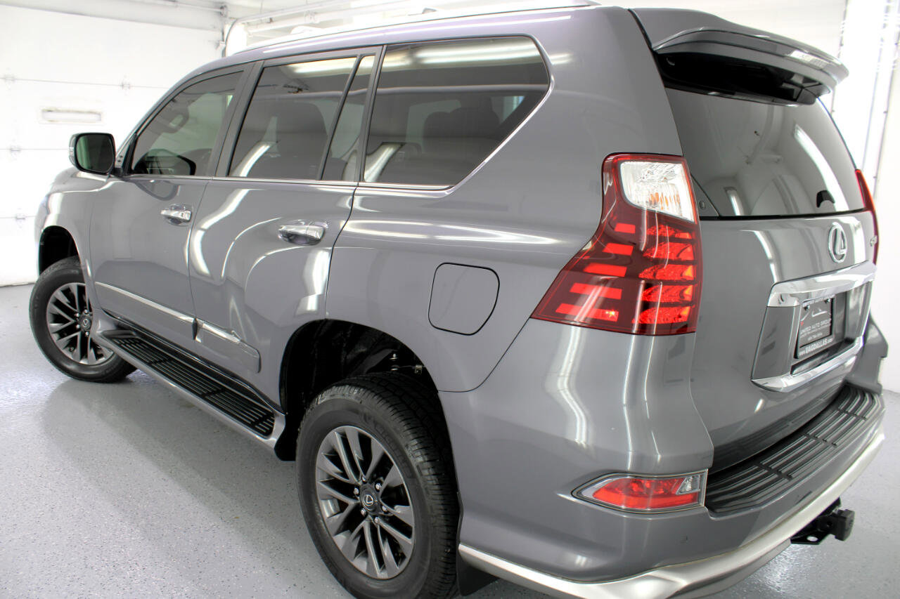 Used 2017 Lexus GX 460 Premium image 16