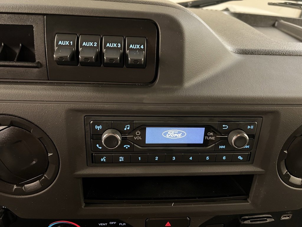 New 2026 Ford E-350 and Econoline 350 Super Duty w/ Power Equipment Group image 9