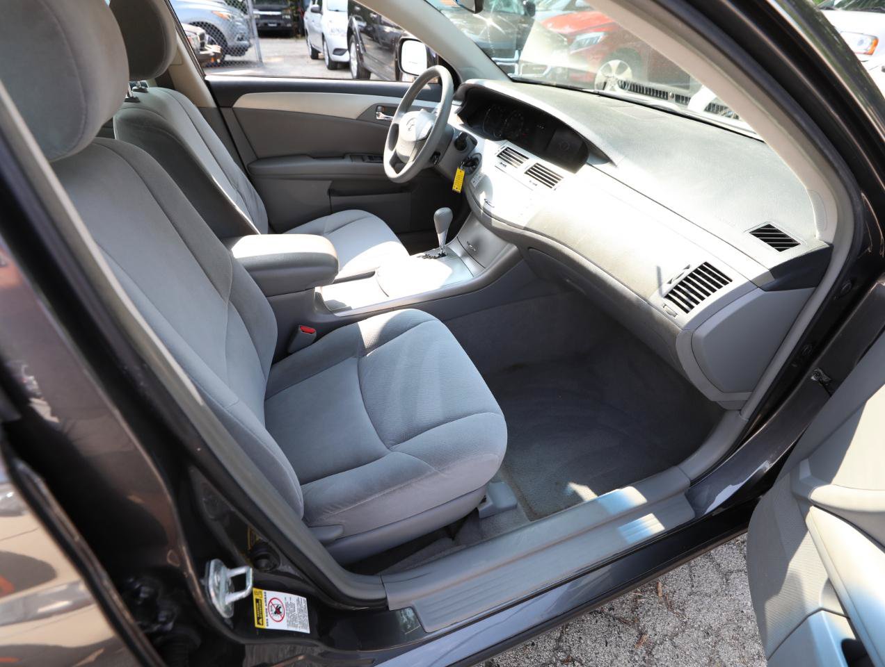 Used 2008 Toyota Avalon XL FWD image 12