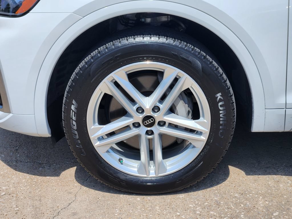 Certified 2024 Audi Q5 e Premium AWD/4WD image 14