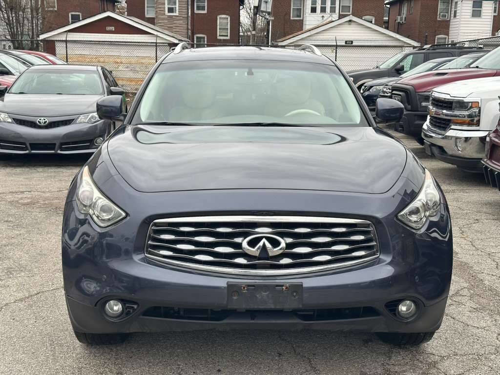 Used 2011 INFINITI FX35 2WD w/ Premium Pkg image 2