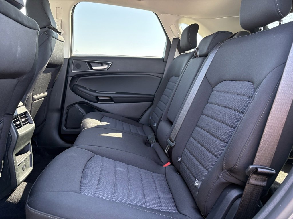 Used 2024 Ford Edge SE w/ Black Appearance Package image 51