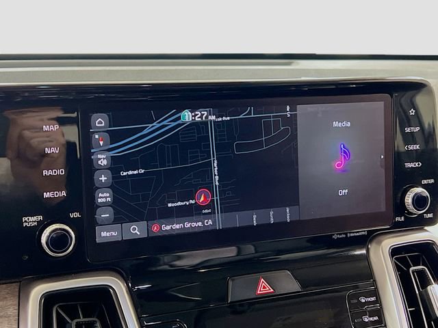 Certified 2022 Kia Sorento EX w/ Panoramic Sunroof Package image 13