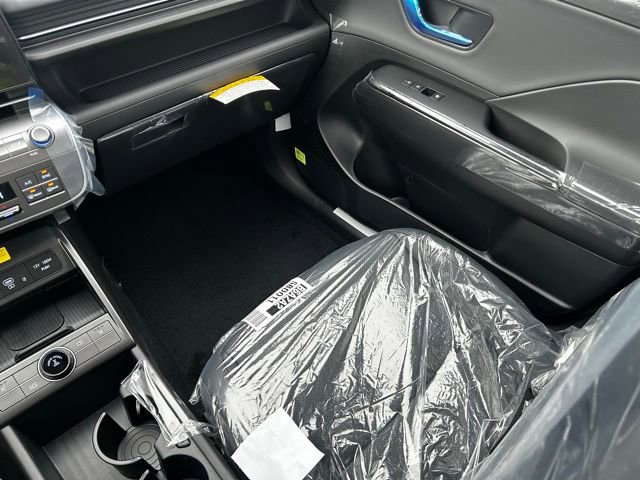 New 2026 Hyundai Kona SEL Premium image 11