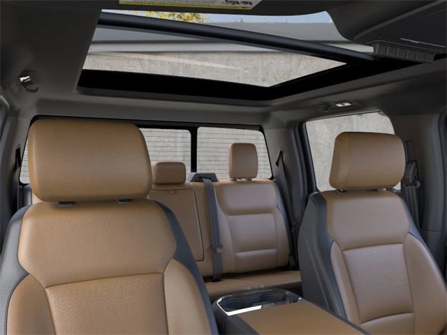 New 2025 Ford F250 Lariat w/ Chrome Package image 22