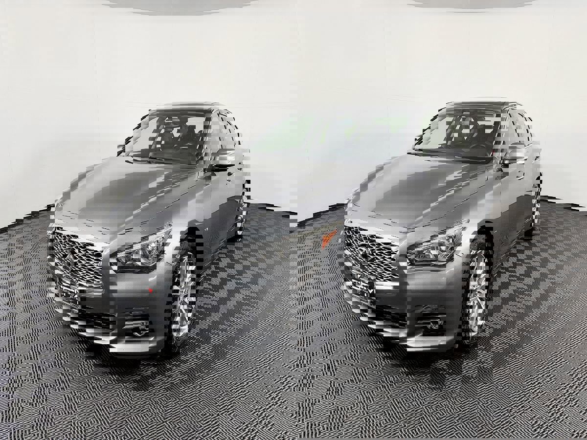 Used 2015 INFINITI Q50 Premium image 2