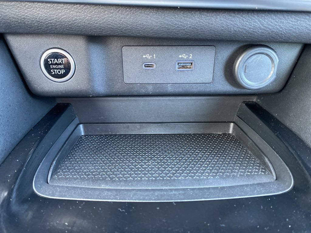 Used 2023 Nissan Rogue SL w/ SL Premium Package image 36
