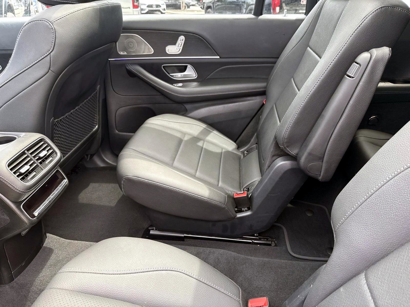 Certified 2025 Mercedes-Benz GLS 450 4MATIC image 15
