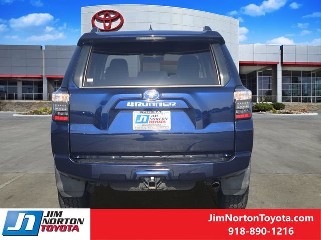 Used 2020 Toyota 4Runner SR5 Premium w/ Moonroof Package AWD/4WD image 7