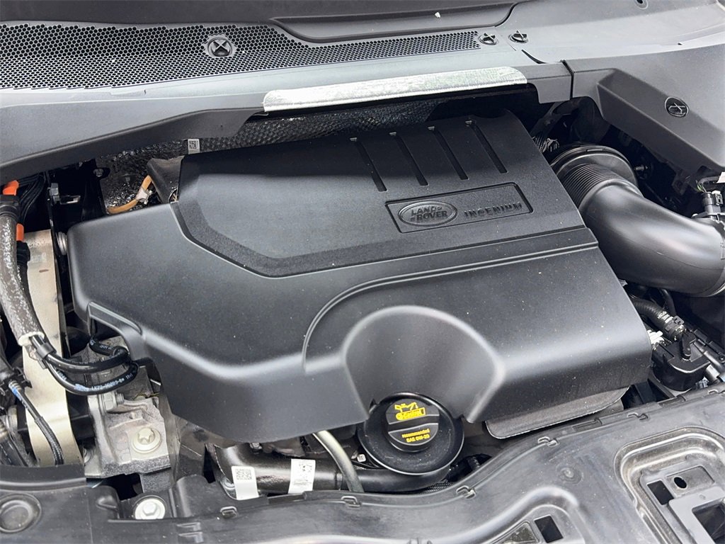 Used 2023 Land Rover Discovery Sport SE image 60