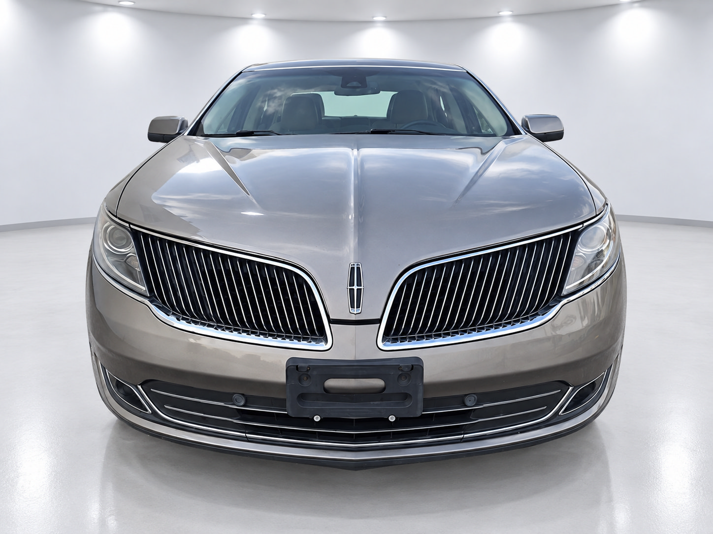 Used 2016 Lincoln MKS w/ Equipment Group 101A FWD image 6