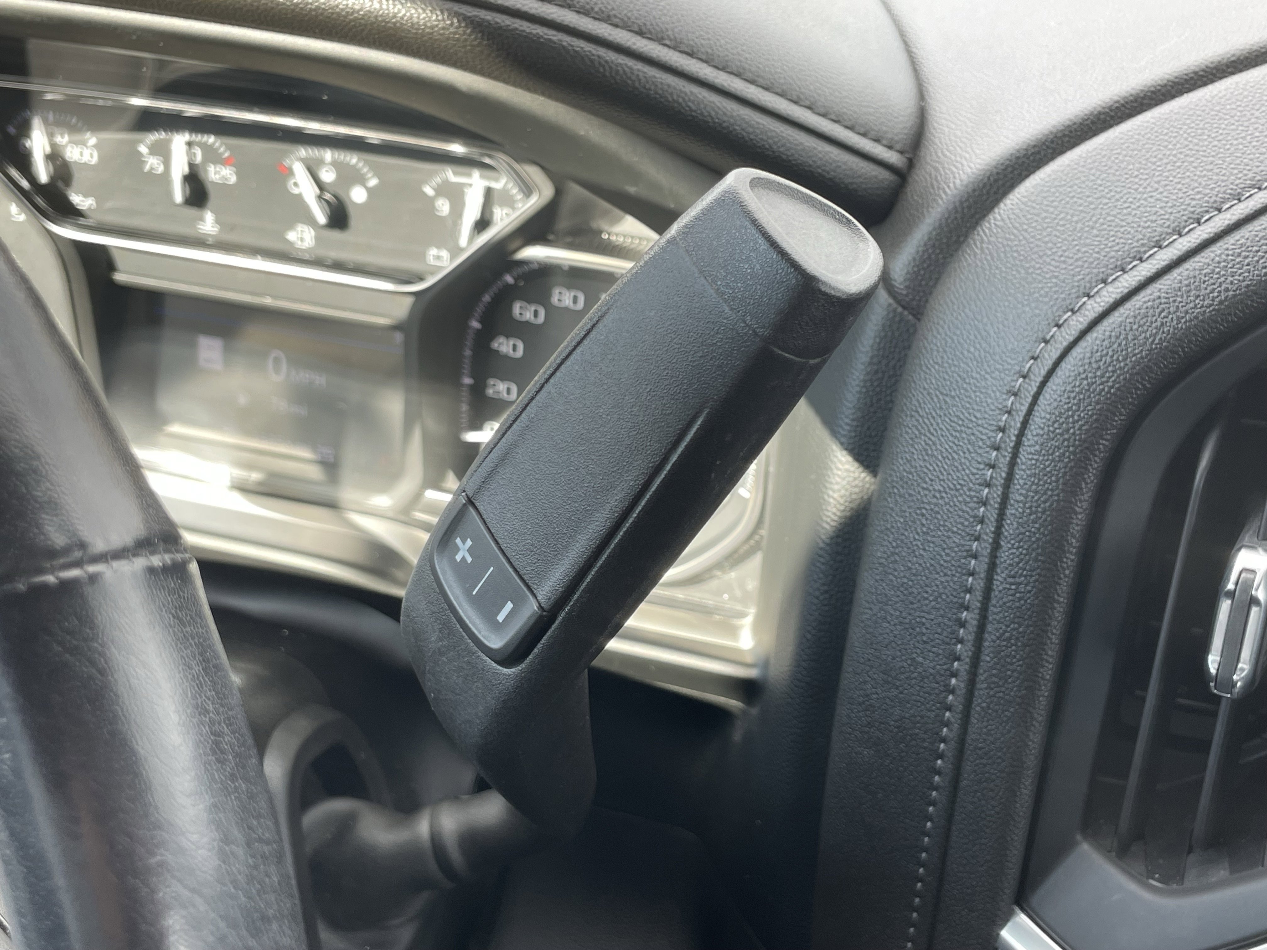 Used 2022 GMC Sierra 1500 SLT w/ SLT Premium Plus Package image 23