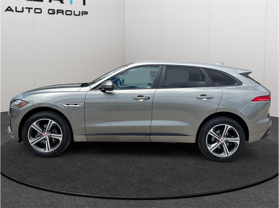Used 2018 Jaguar F-PACE R-Sport AWD/4WD image 5