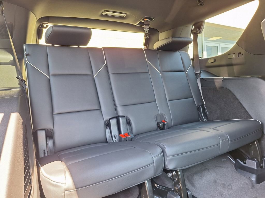 New 2026 Cadillac Escalade Luxury image 32
