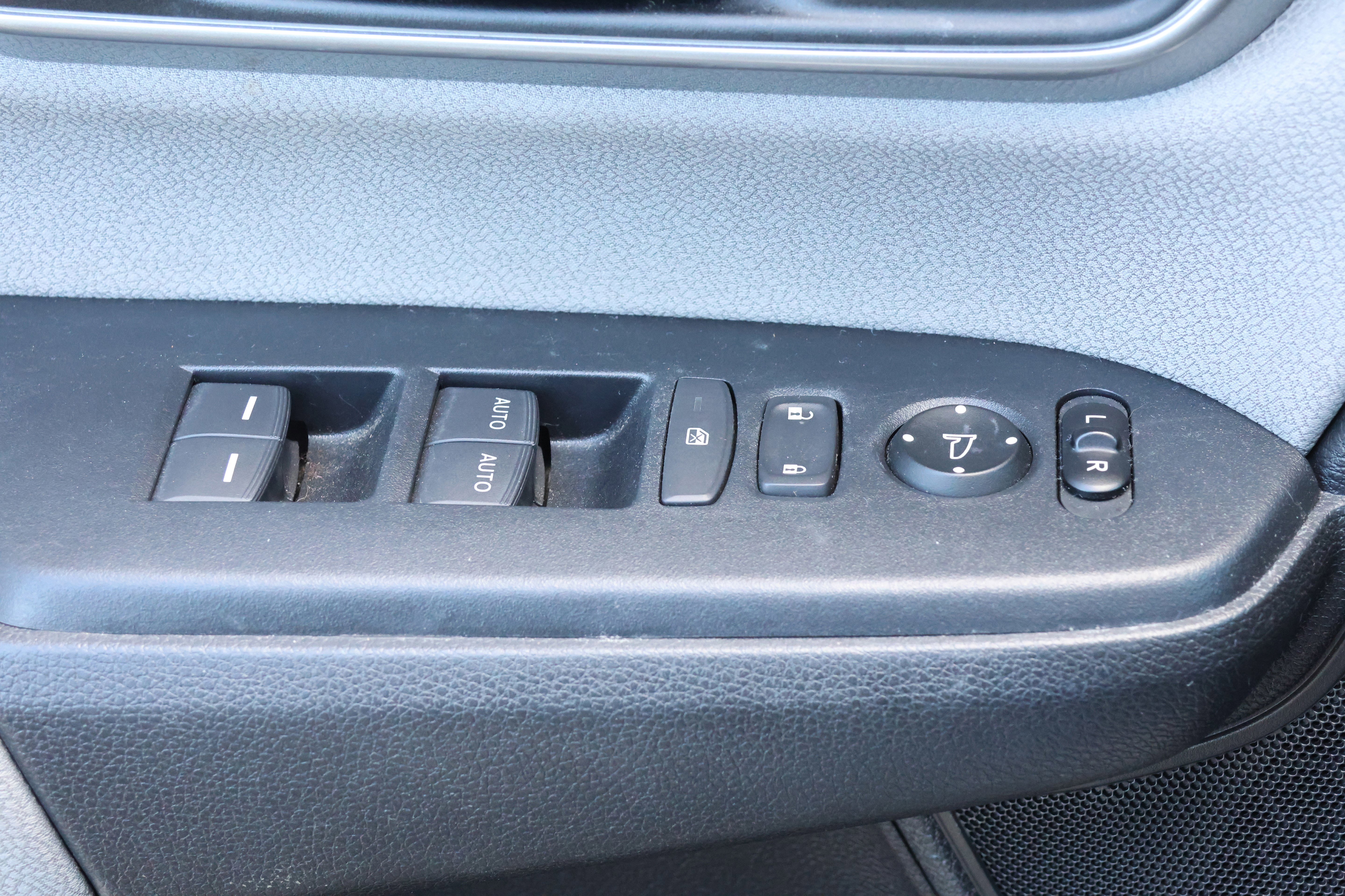 Used 2020 Honda CR-V EX image 14