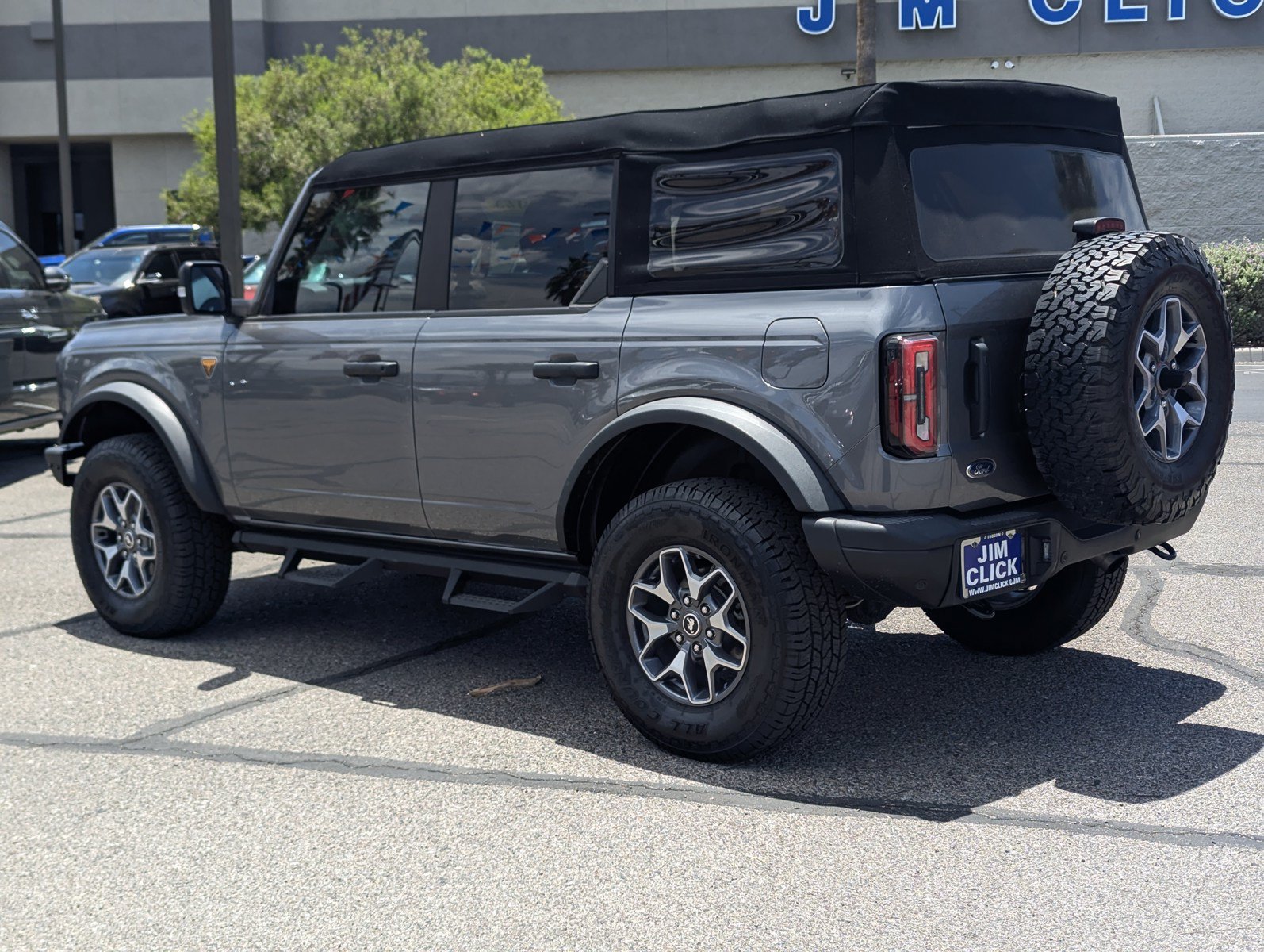 Certified 2023 Ford Bronco Badlands AWD/4WD image 4