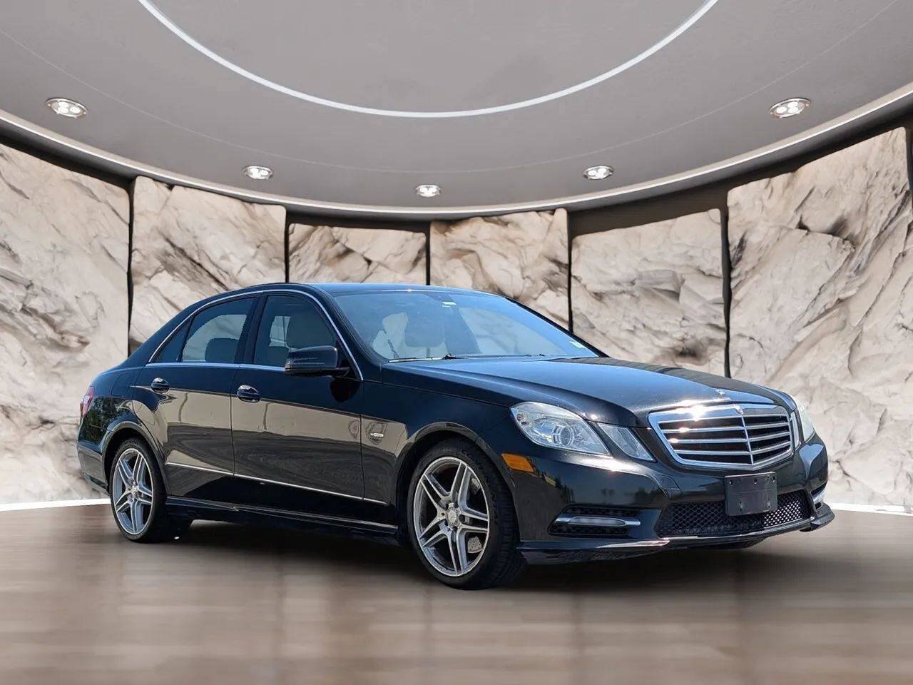 Used 2012 Mercedes-Benz E 350 Sedan image 17
