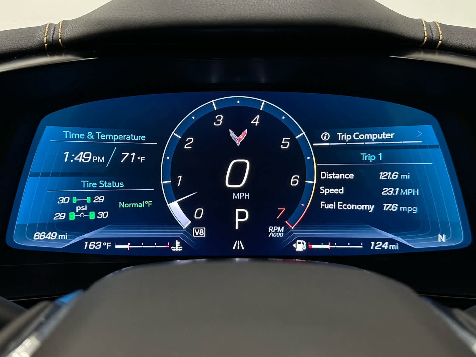 Used 2024 Chevrolet Corvette Stingray Preferred Cpe w/ 2LT RWD image 21