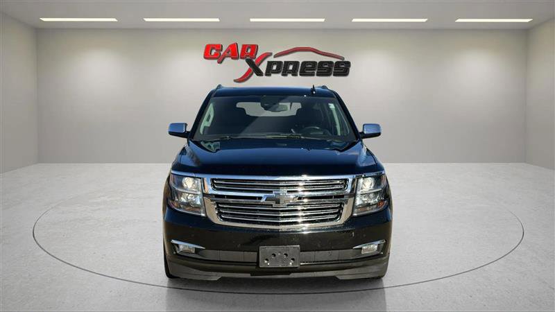 Used 2017 Chevrolet Suburban Premier image 4