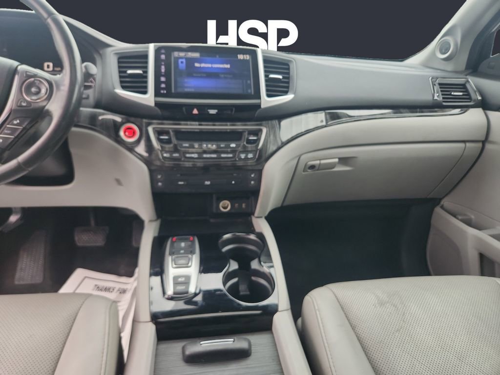 Used 2017 Honda Pilot Elite image 11