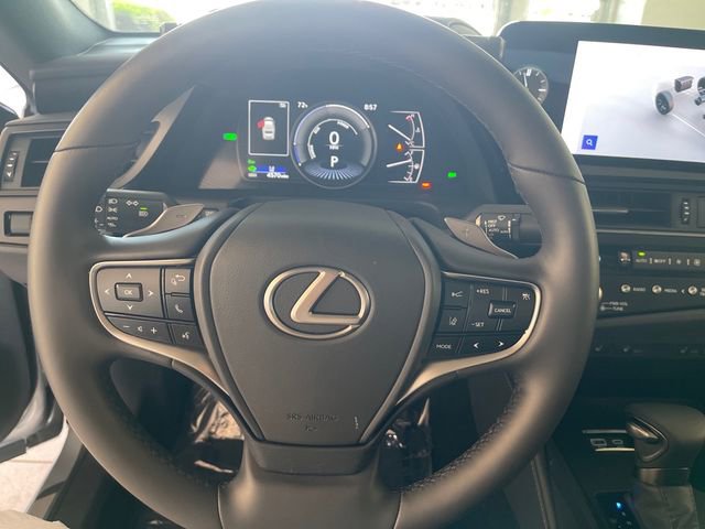 Used 2025 Lexus ES 300h w/ Premium Package FWD image 8