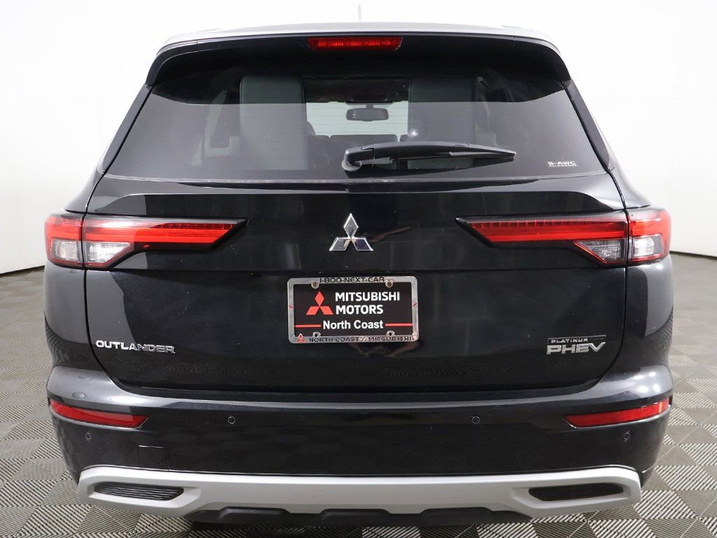 New 2025 Mitsubishi Outlander SEL AWD/4WD image 16