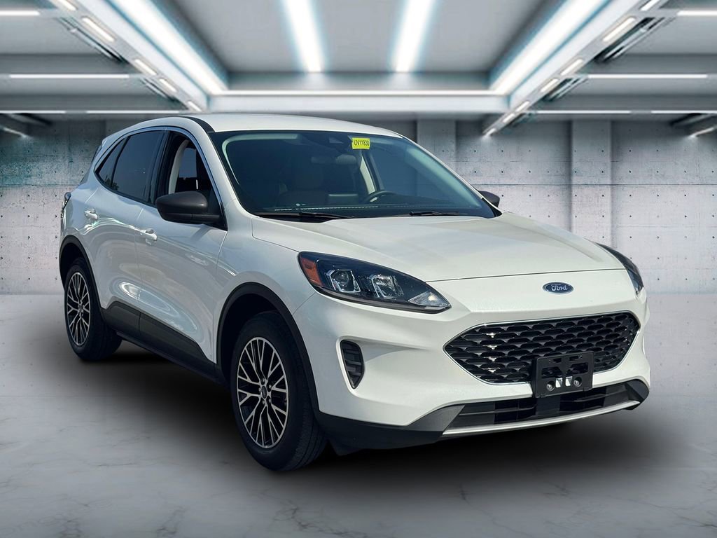 Used 2022 Ford Escape SE