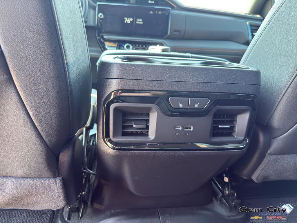 Used 2024 GMC Sierra 1500 AT4 w/ Technology Package image 13