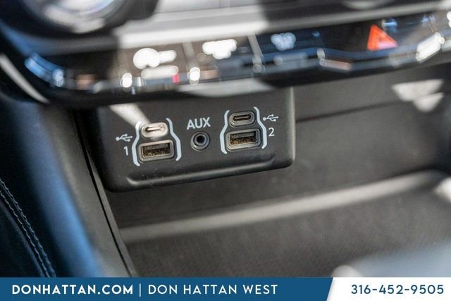 Used 2021 Dodge Durango GT image 11
