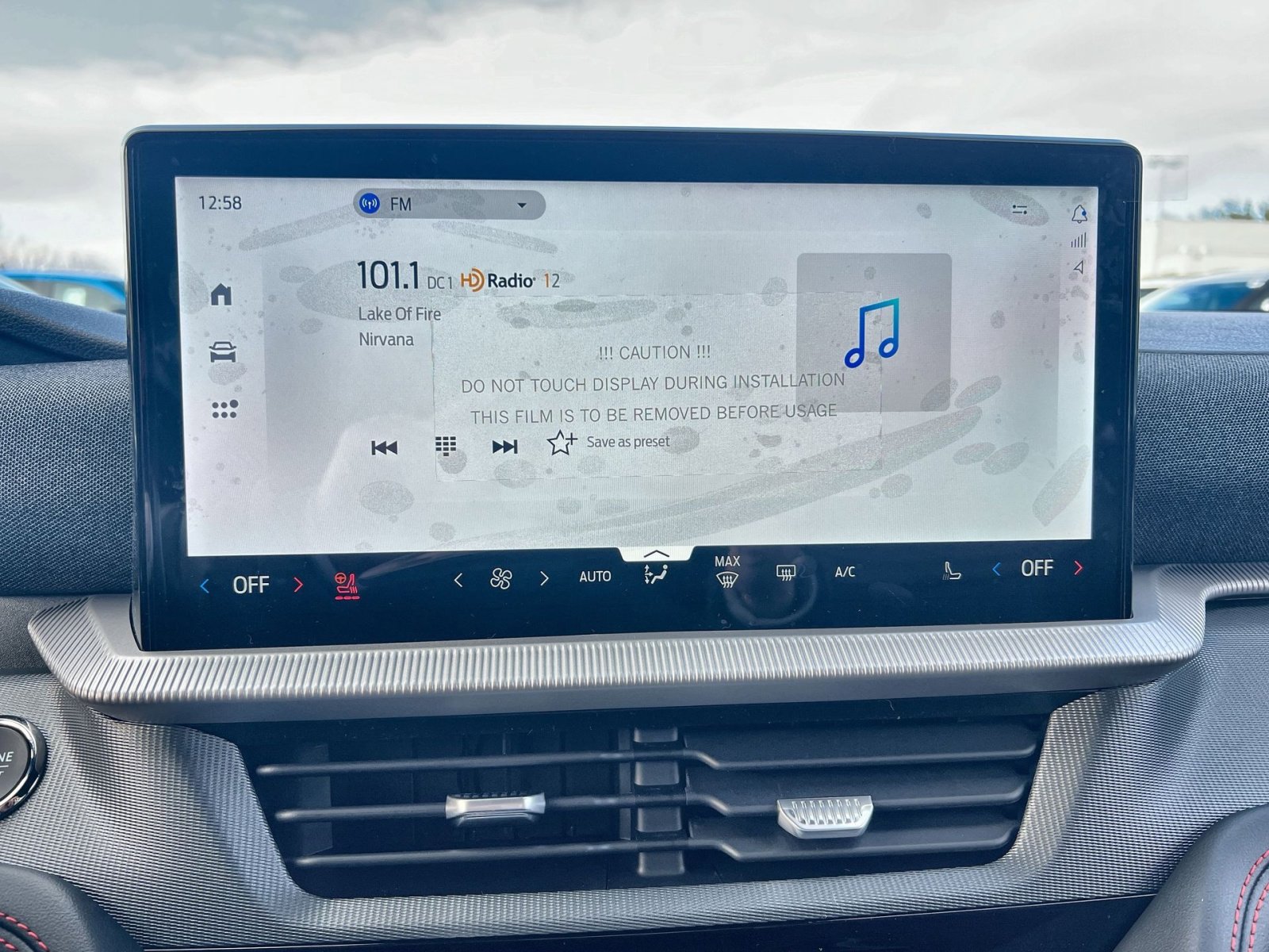 New 2026 Ford Explorer ST-Line w/ ST-Line Street Pack image 18