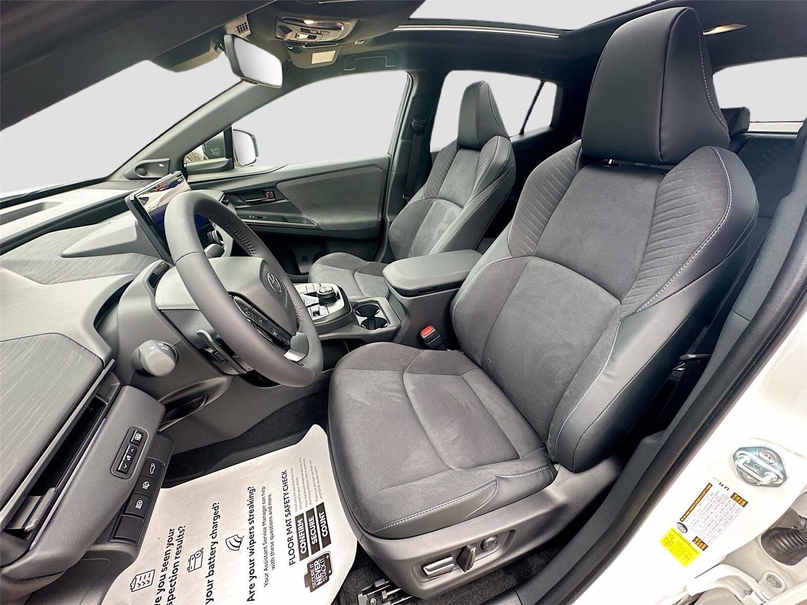 New 2026 Toyota C-HR AWD/4WD image 5
