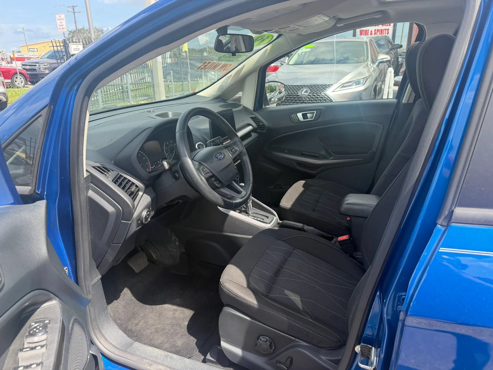 Used 2019 Ford EcoSport SE AWD/4WD image 8