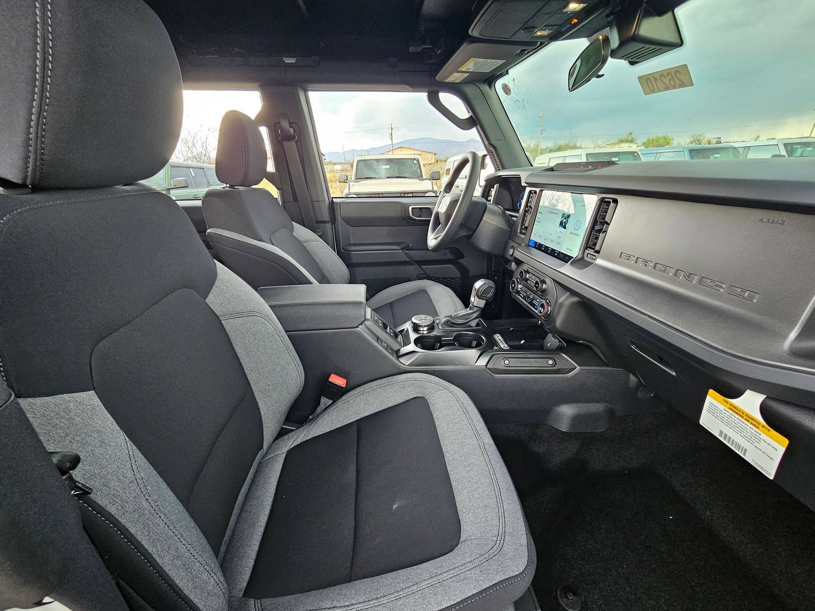 New 2026 Ford Bronco 4-Door AWD/4WD image 30