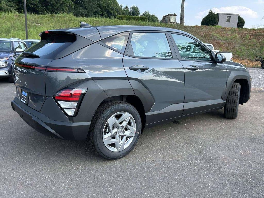 New 2026 Hyundai Kona SE FWD image 29