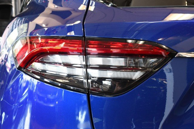Used 2023 Maserati Levante GT AWD/4WD image 16