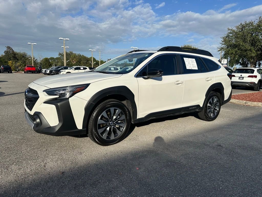 Used 2023 Subaru Outback Limited image 13