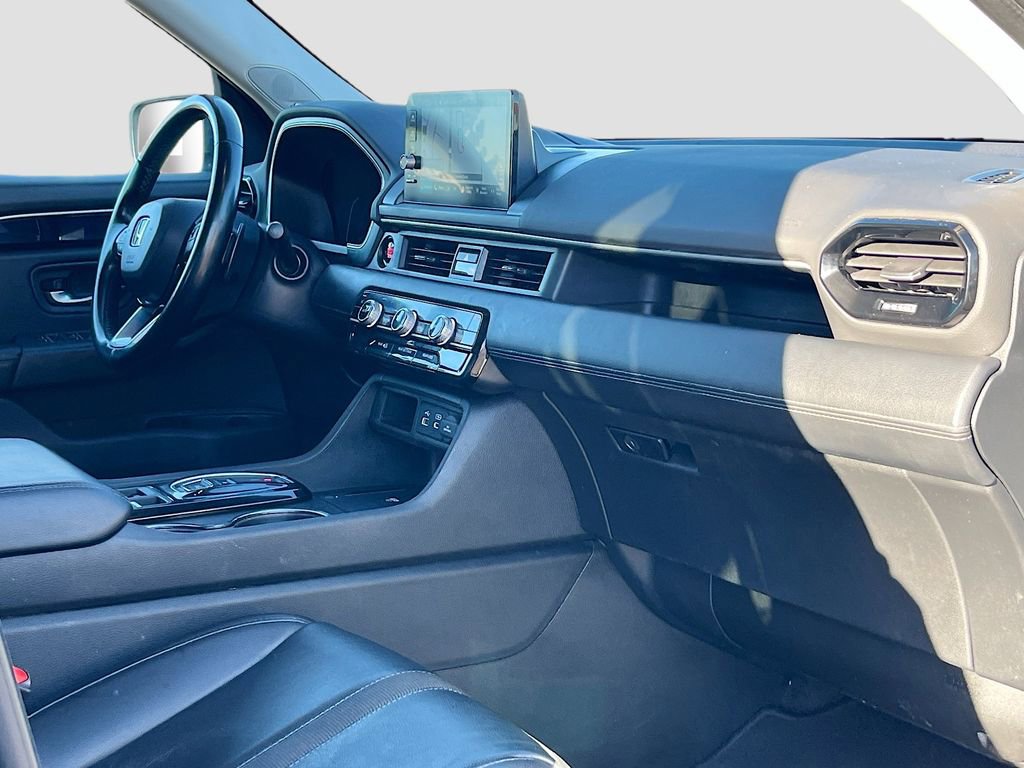 Used 2024 Honda Pilot Touring image 32