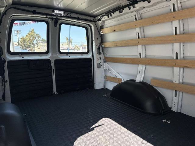 Used 2024 Chevrolet Express 2500 w/ Driver Convenience Package image 13