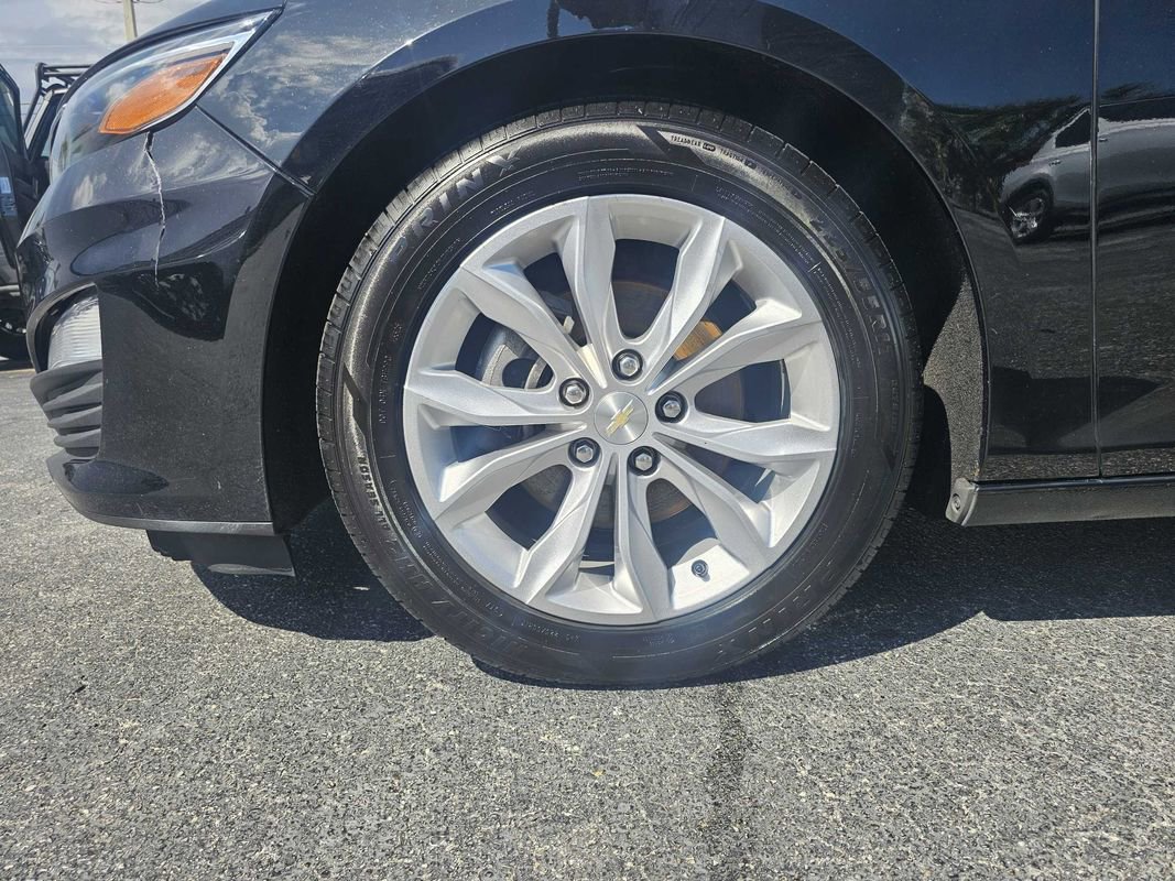 Used 2019 Chevrolet Malibu LT w/ Leather Package image 5