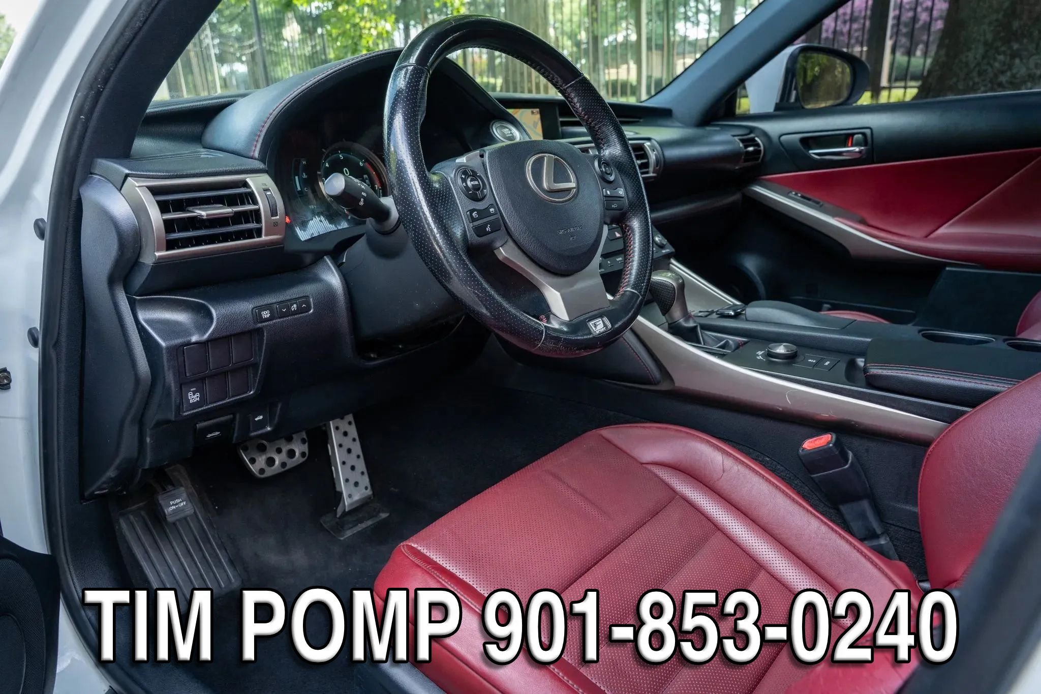 Used 2016 Lexus IS 200t w/ F Sport Package RWD image 10
