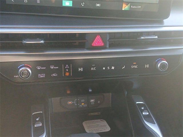 New 2026 Kia Sorento S image 18