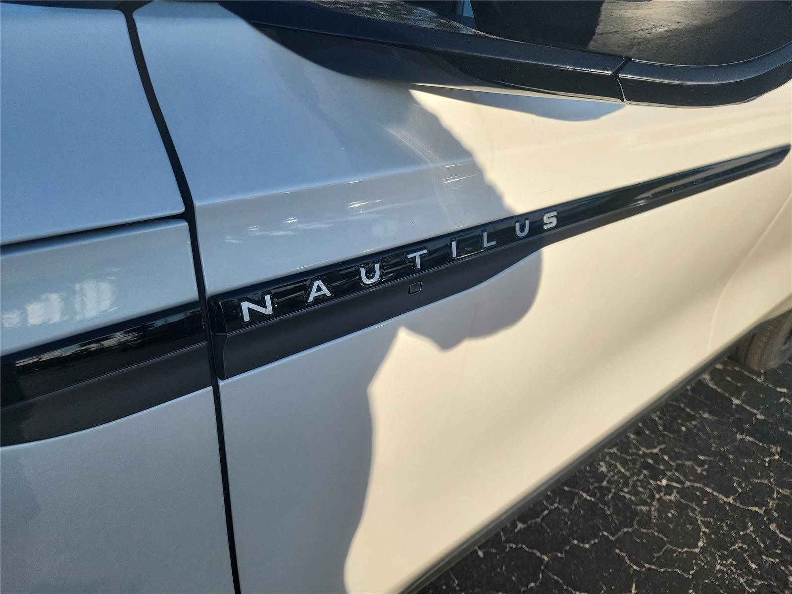 New 2026 Lincoln Nautilus Premier w/ Equipment Group 102A image 11