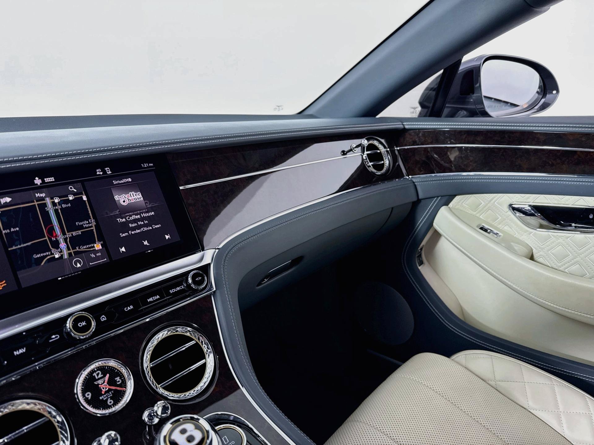 Used 2020 Bentley Continental GT V8 AWD/4WD image 26