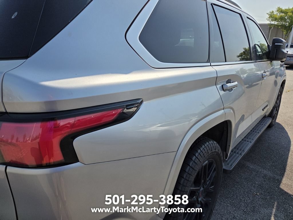 Used 2023 Toyota Sequoia SR5 w/ SR5 Premium Package RWD image 10