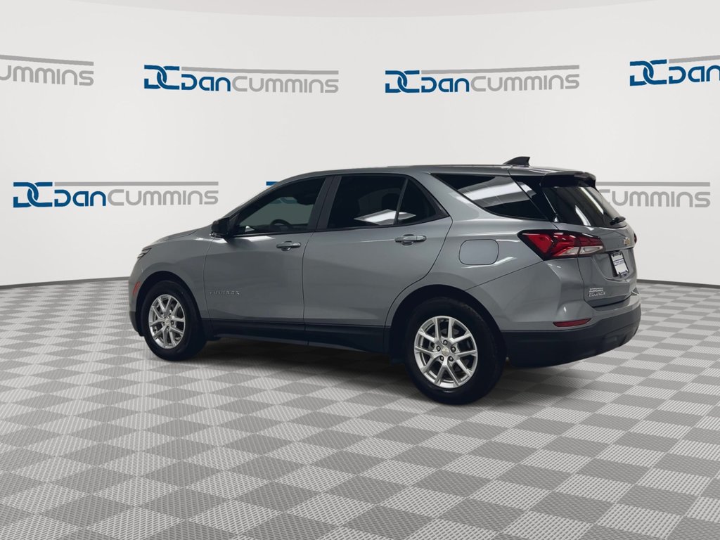 Used 2024 Chevrolet Equinox LS FWD image 6