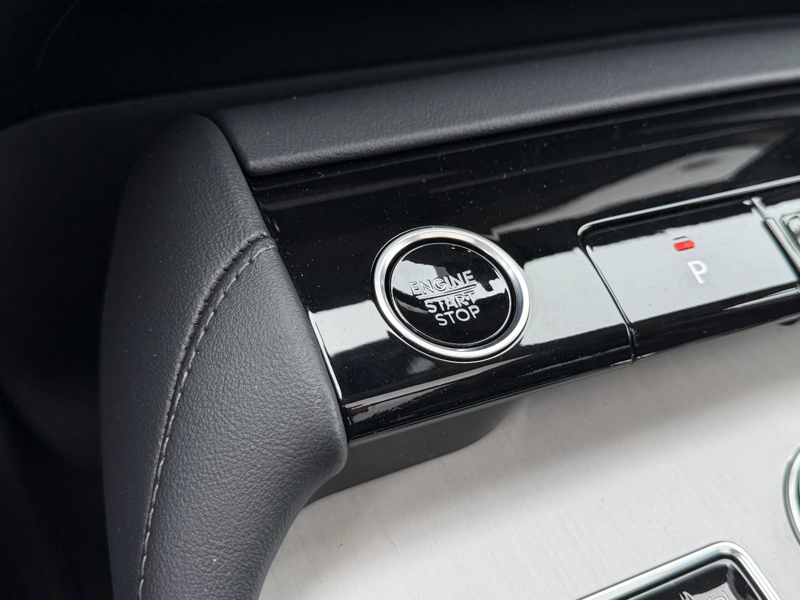 New 2026 Lincoln Navigator L Reserve AWD/4WD image 28