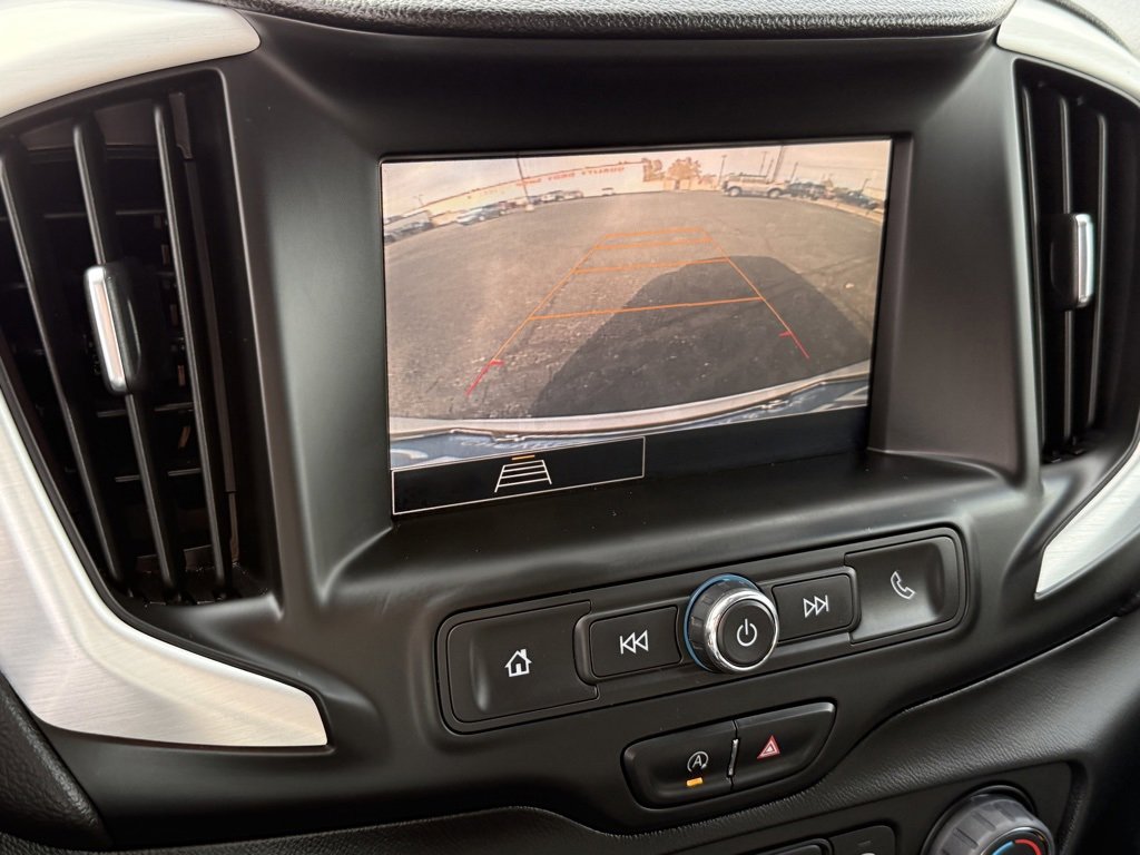 Used 2023 GMC Terrain SLE FWD image 13