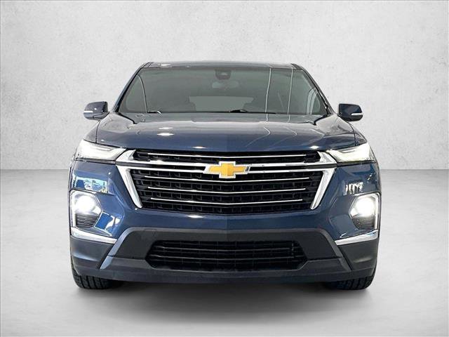 Used 2023 Chevrolet Traverse LT FWD video 3